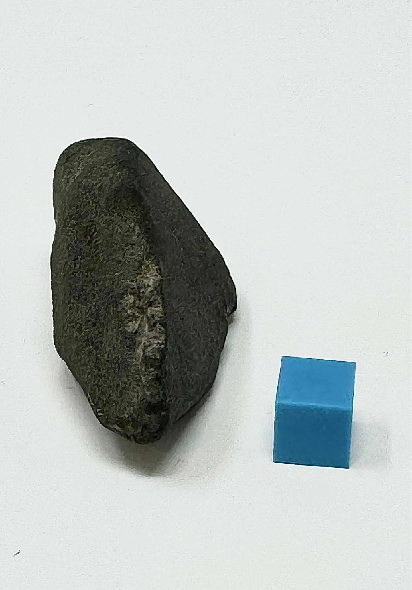 Gao-Guenie - H5 Chondrite - Stunning Shape & Fully Crusted! 66.3g