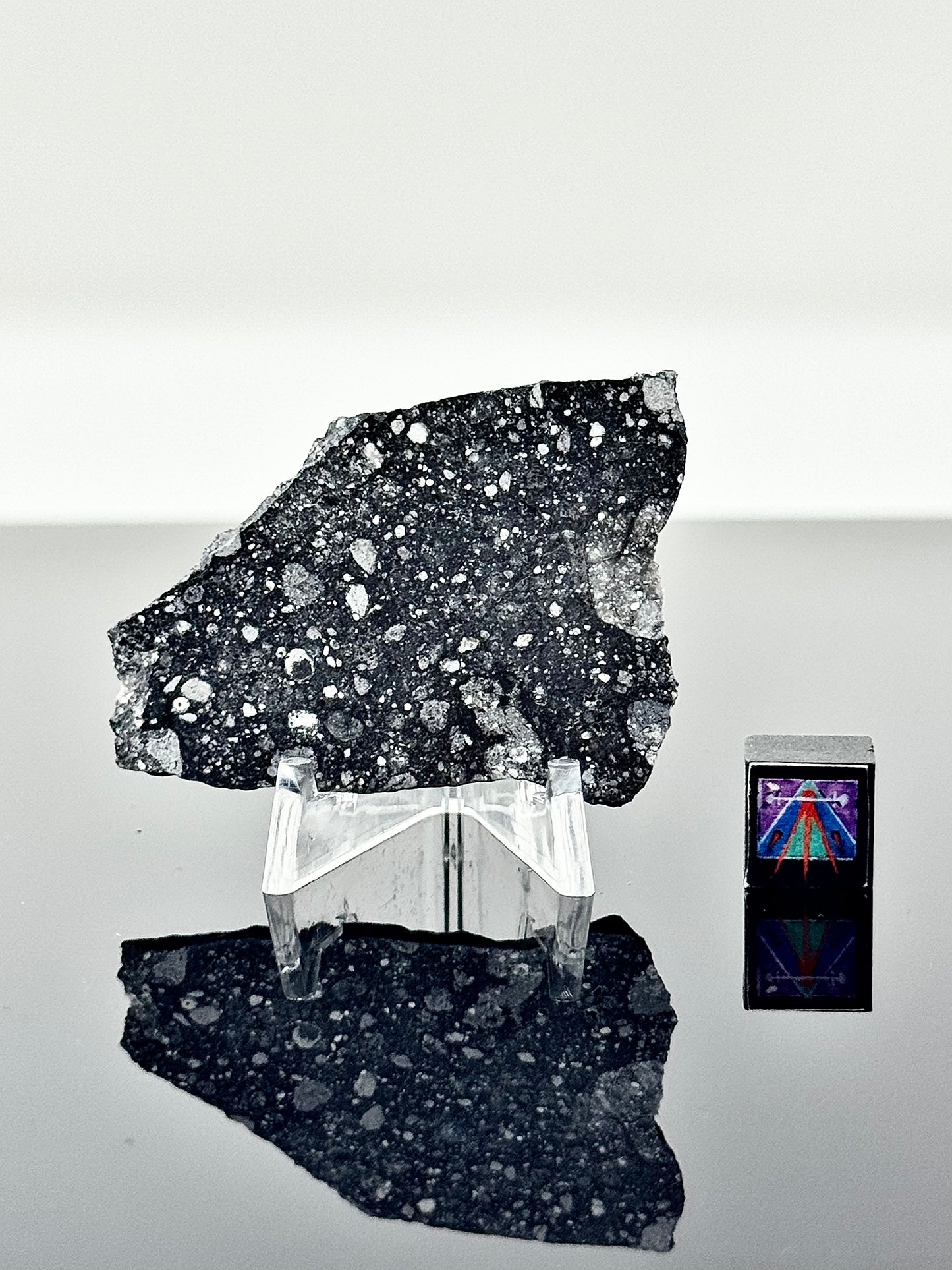 Stunning NWA 17679 Lunar Breccia - 8.0g - A Genuine Piece Of Our Moon!