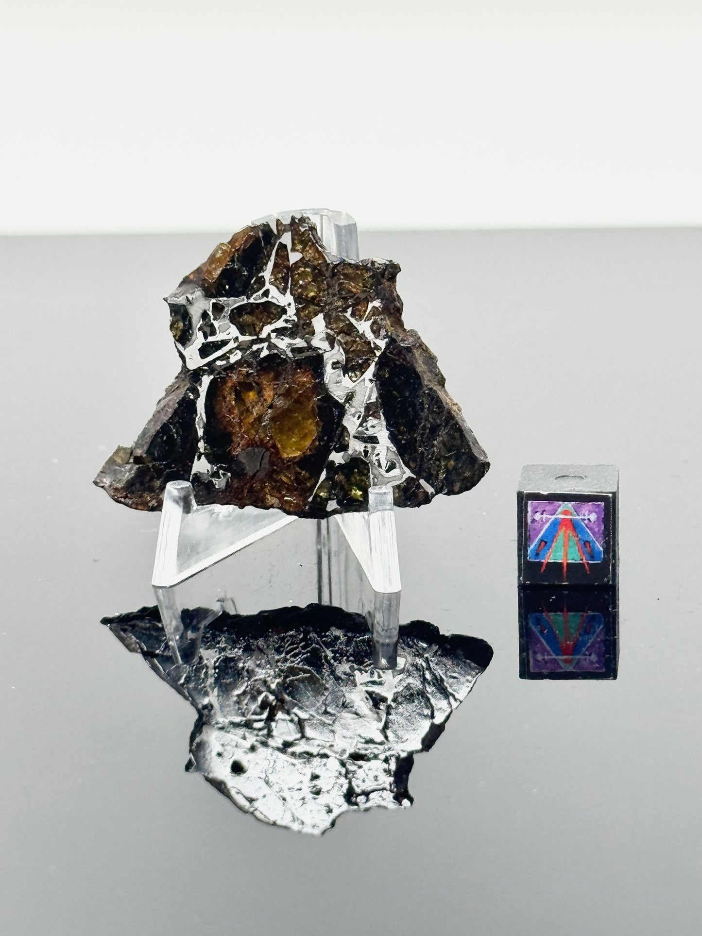 11.8g Admire Pallasite Meteorite - From The Mantle/Core Of An Asteroid - Grade B Translucency