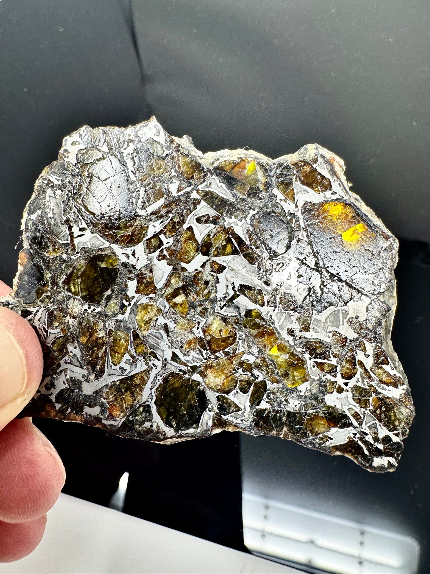 40.7g Admire Pallasite Meteorite - From The Mantle/Core Of An Asteroid - Grade B Translucency