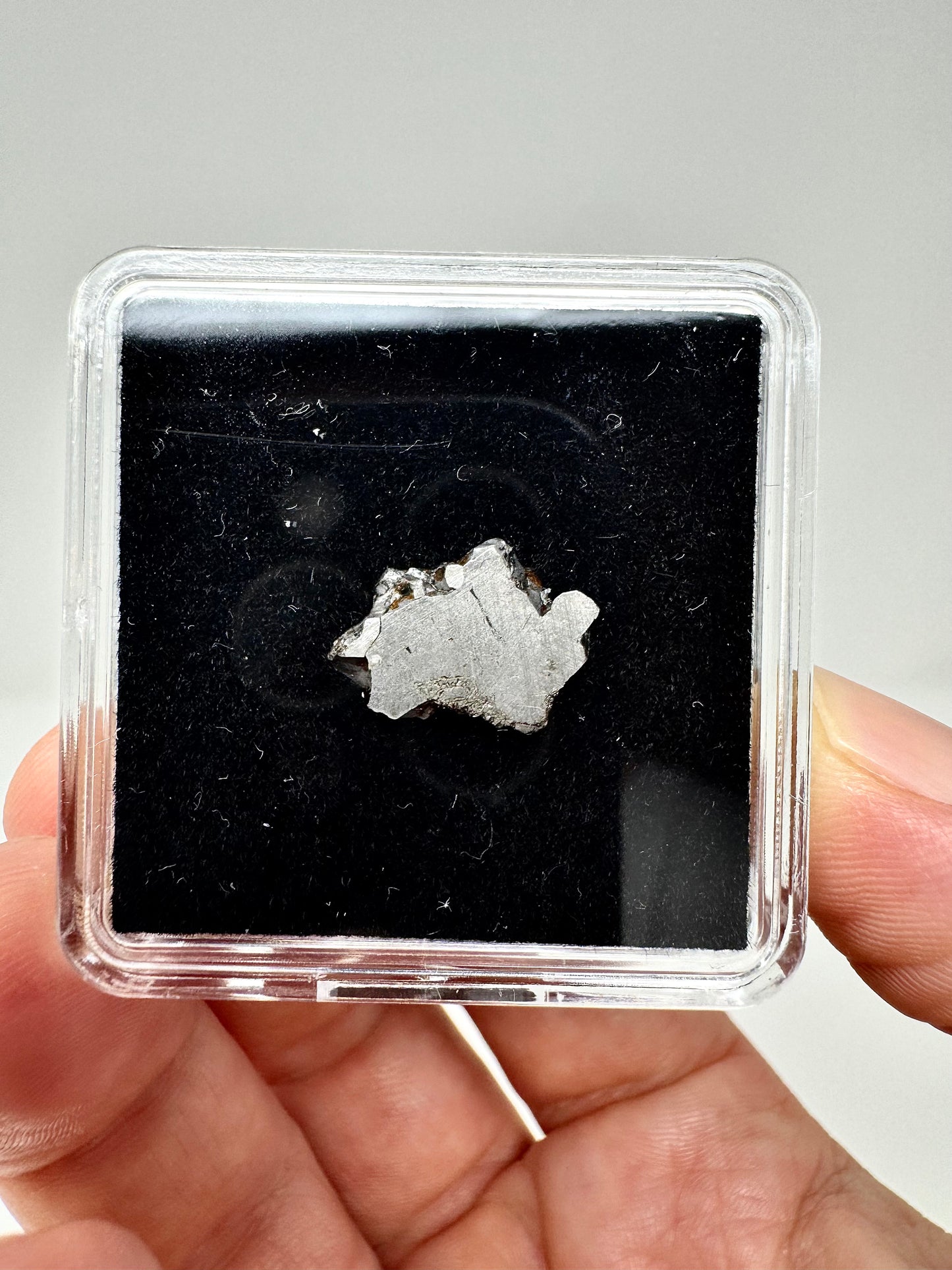 Nantan Meteorite - A Space Rock Originally Recovered for China’s Industrial Era! 1.6g