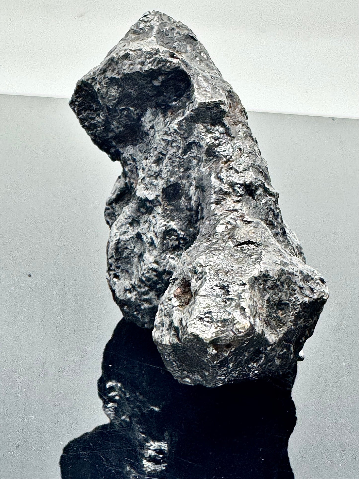 446.1g Campo Del Cielo Iron Meteorite - Beautiful Features And Regmyglypts - From The Core Of An Asteroid!