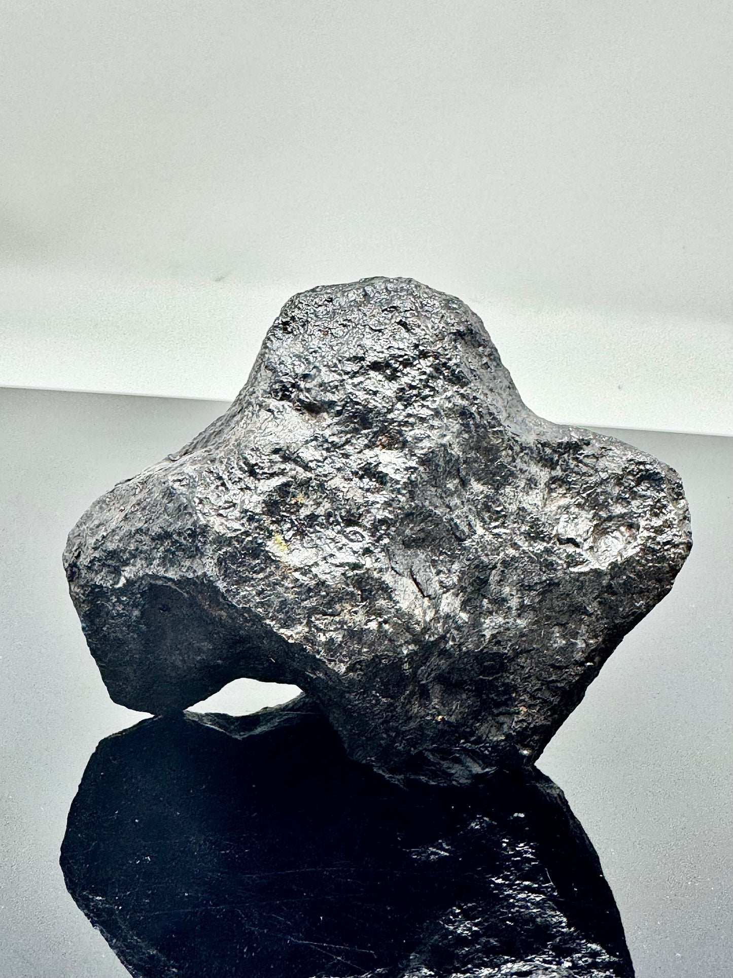 667.0g Campo Del Cielo Iron Meteorite - Beautiful Features And Regmyglypts - From The Core Of An Asteroid!
