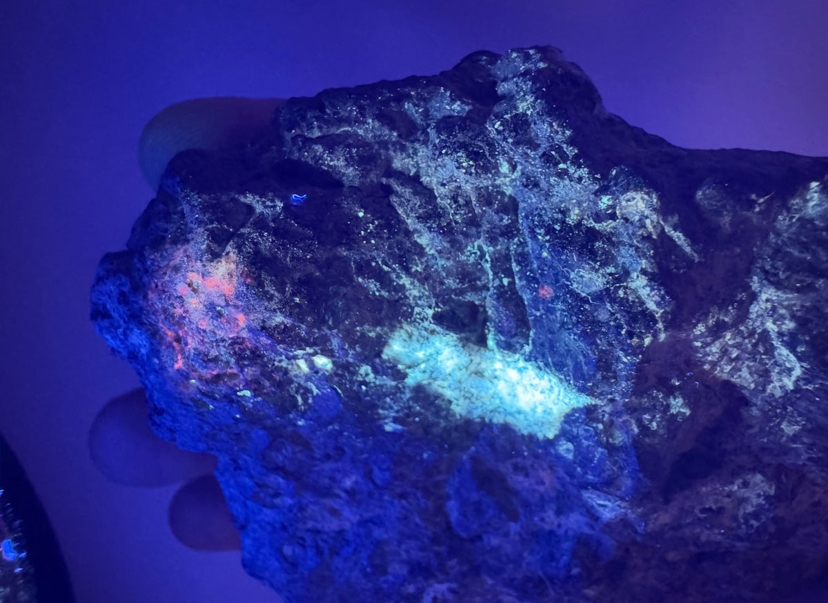 NEW/MAIN MASS/FLUORESCES! 431.5g Jaw-Dropping Personal Classification of NWA 18785 Aubrite - Fragmental Monomict Breccia, Enstatite Achondrite Meteorite - Evidence of Possible Linkage To Planet Mercury