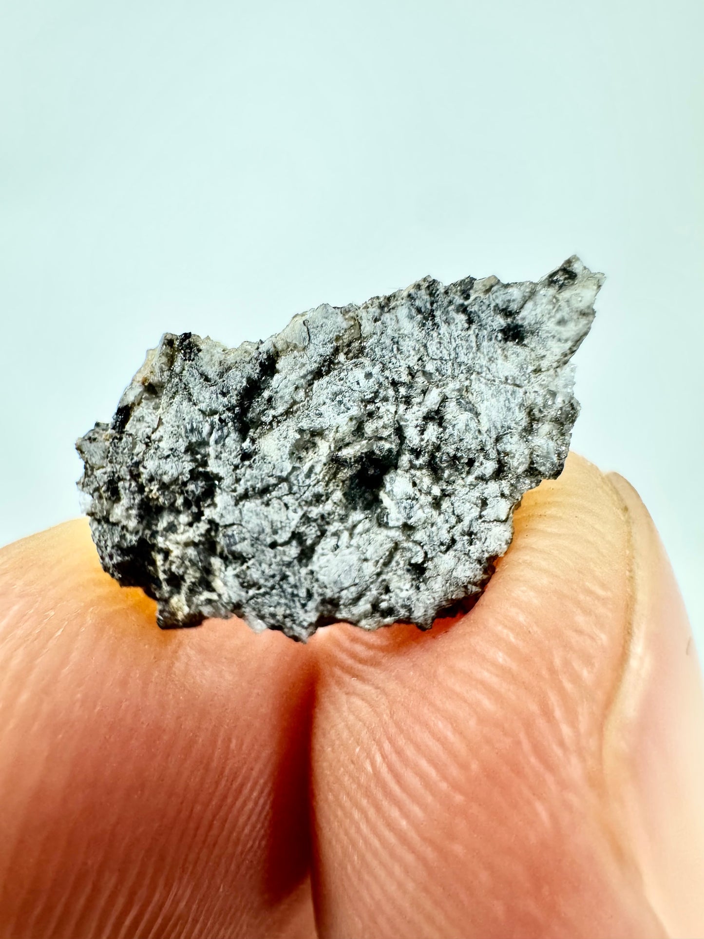 0.6g Ksar Ghilane 022 Ungrouped Achondrite - Possible Planetary Origin!