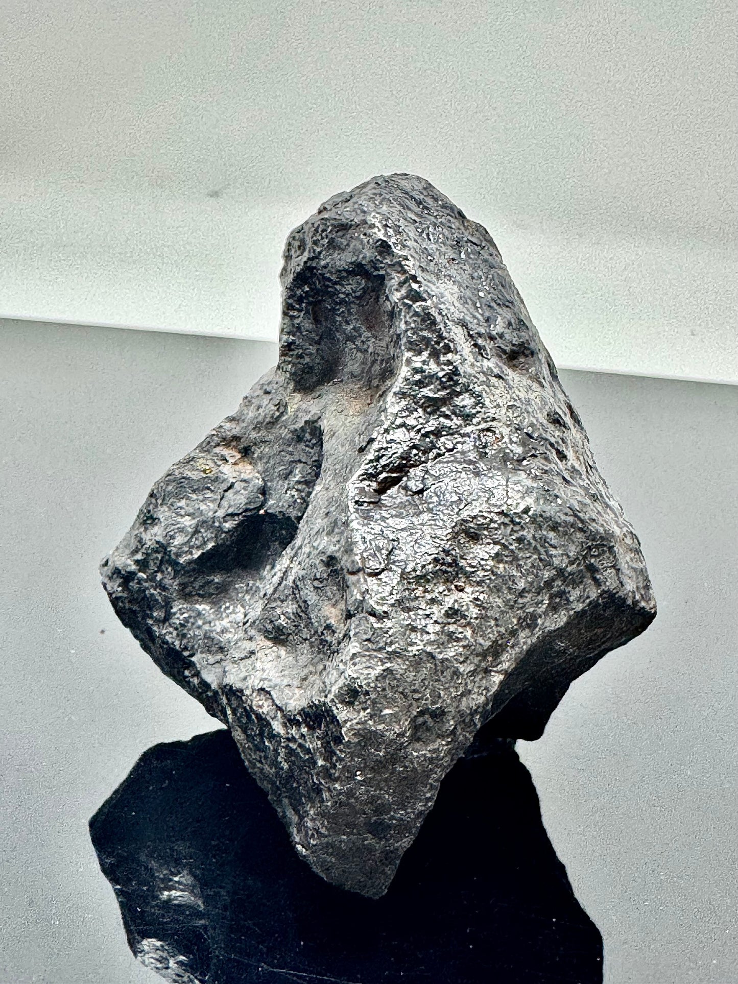 667.0g Campo Del Cielo Iron Meteorite - Beautiful Features And Regmyglypts - From The Core Of An Asteroid!