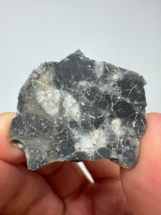 Nagjir 005 Lunar Melt Breccia - 4.7g - A Beautiful, Rare Lunar Meteorite From The Moon!