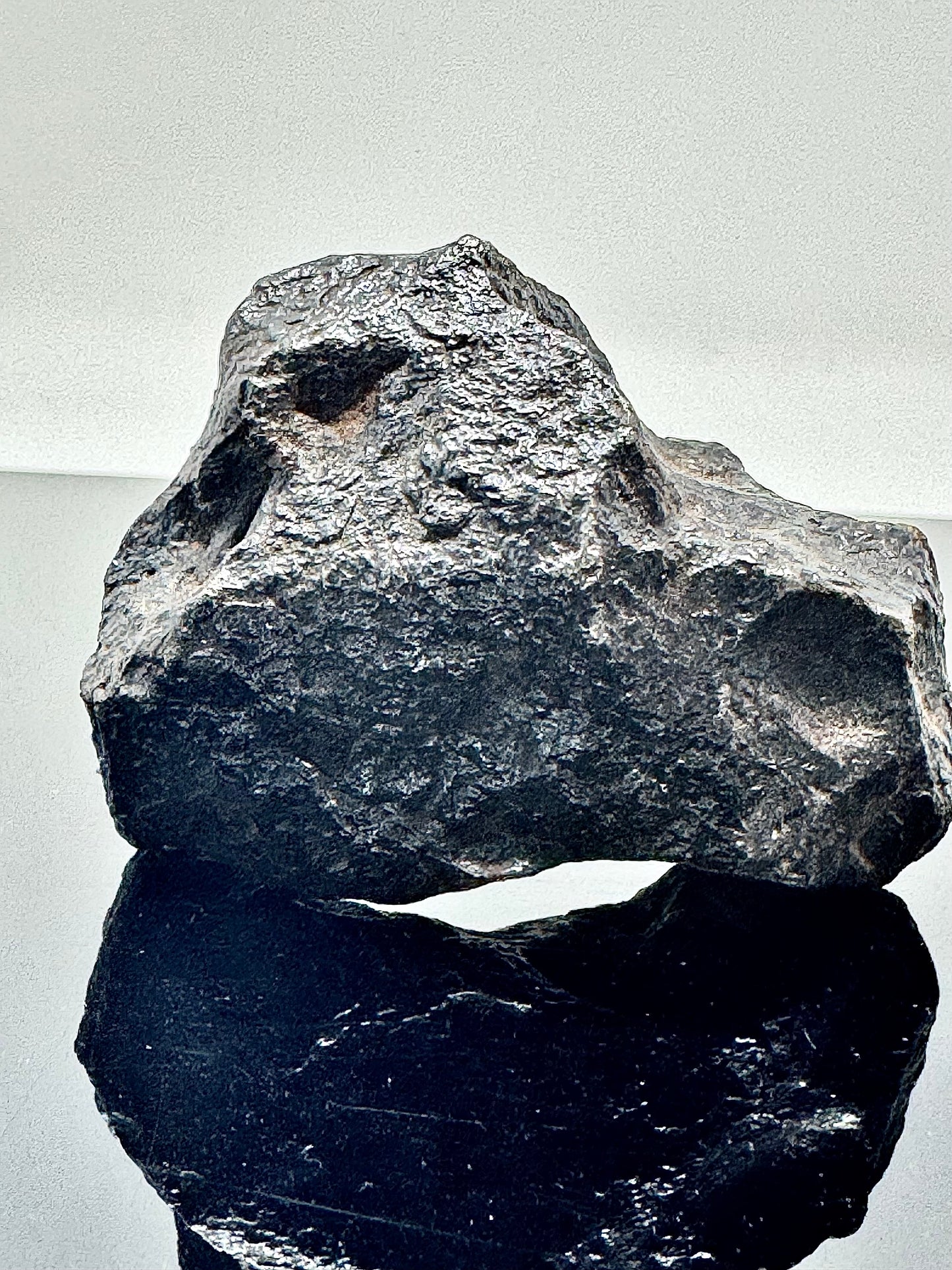 377.6g Campo Del Cielo Iron Meteorite - Beautiful Features And Regmyglypts - From The Core Of An Asteroid!
