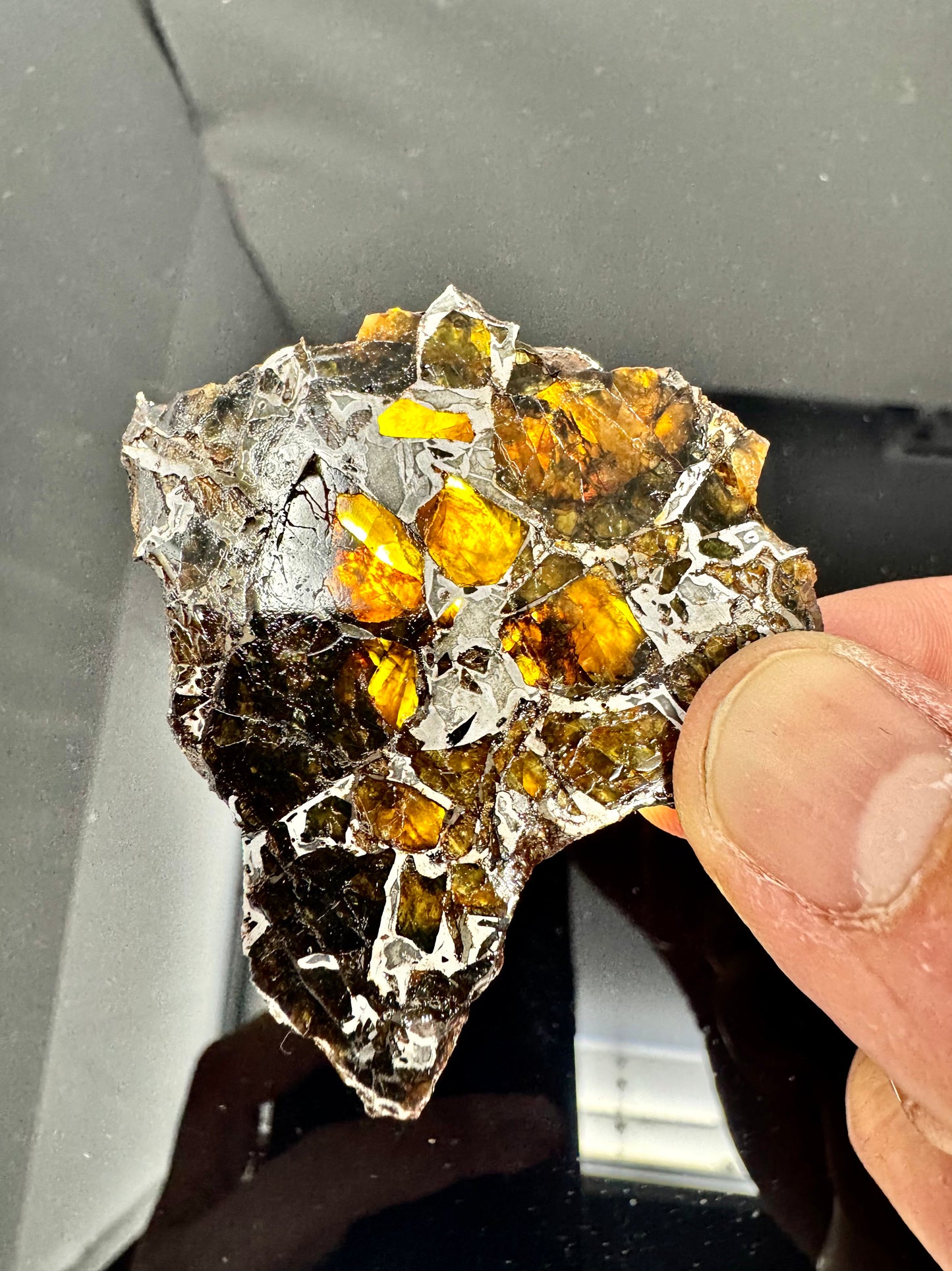 25.9g Admire Pallasite Meteorite - From The Mantle/Core Of An Asteroid - Grade B+ Translucency