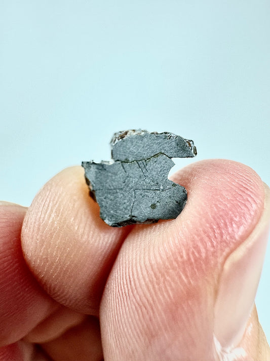 Nantan Meteorite - A Space Rock Originally Recovered for China’s Industrial Era! 1.1g