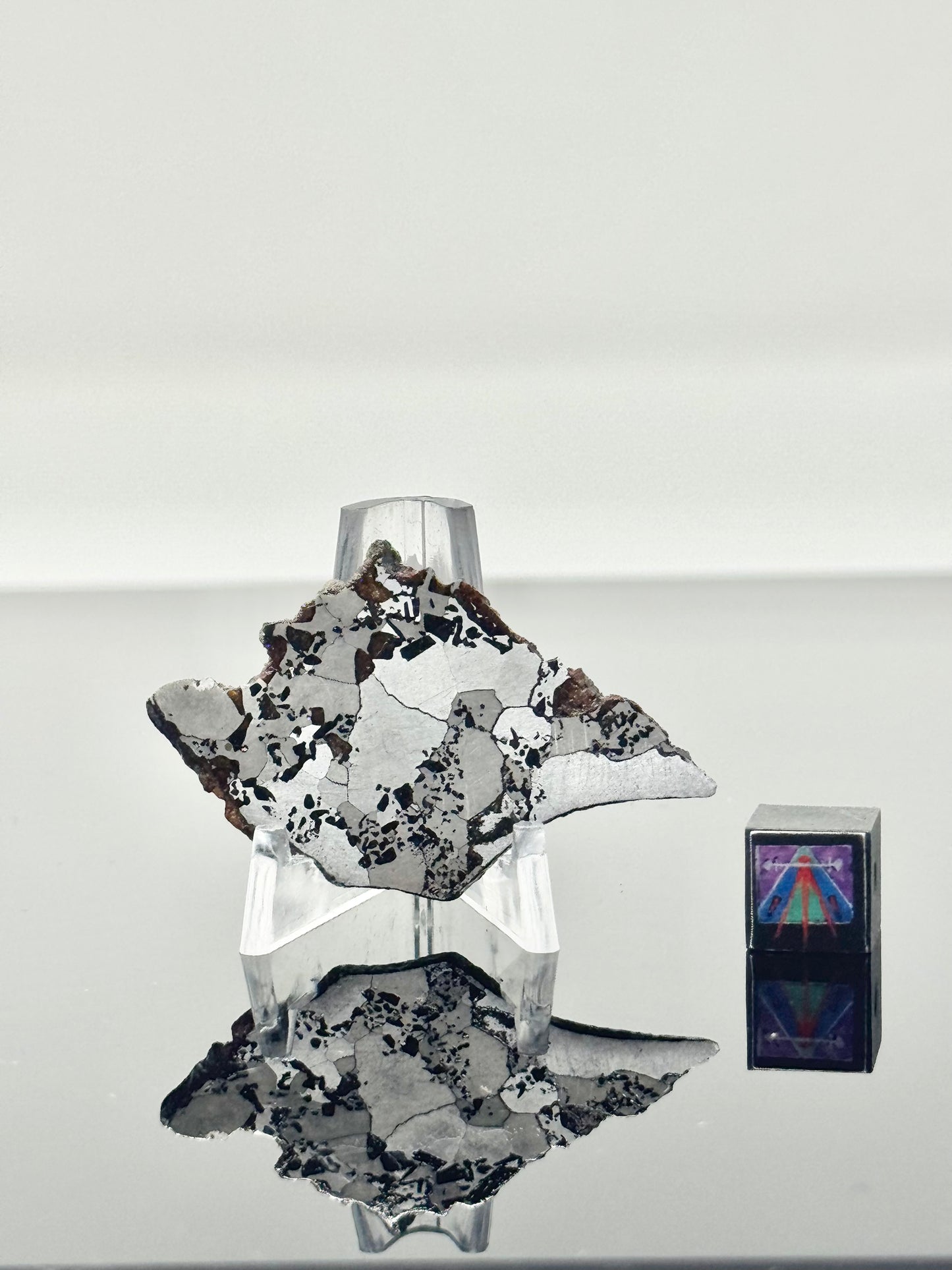 Hassi El Biod 002 Meteorite - Some Translucency On Outer Edge - 9.3g - A Rare, Ungrouped Olivine/Pyroxene Filled Pallasite!