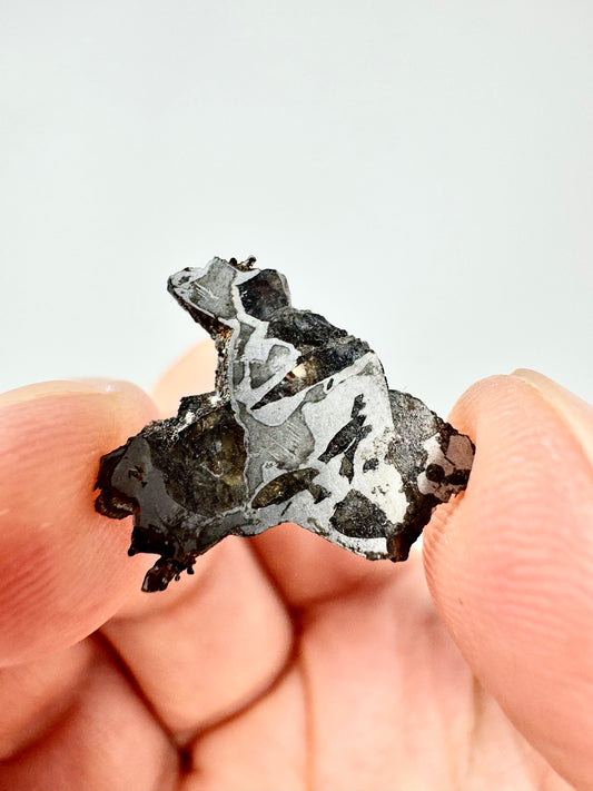 Brahin Pallasite Meteorite - 1.4g - From The Mantle/Core Of An Asteroid - Grade B Translucency