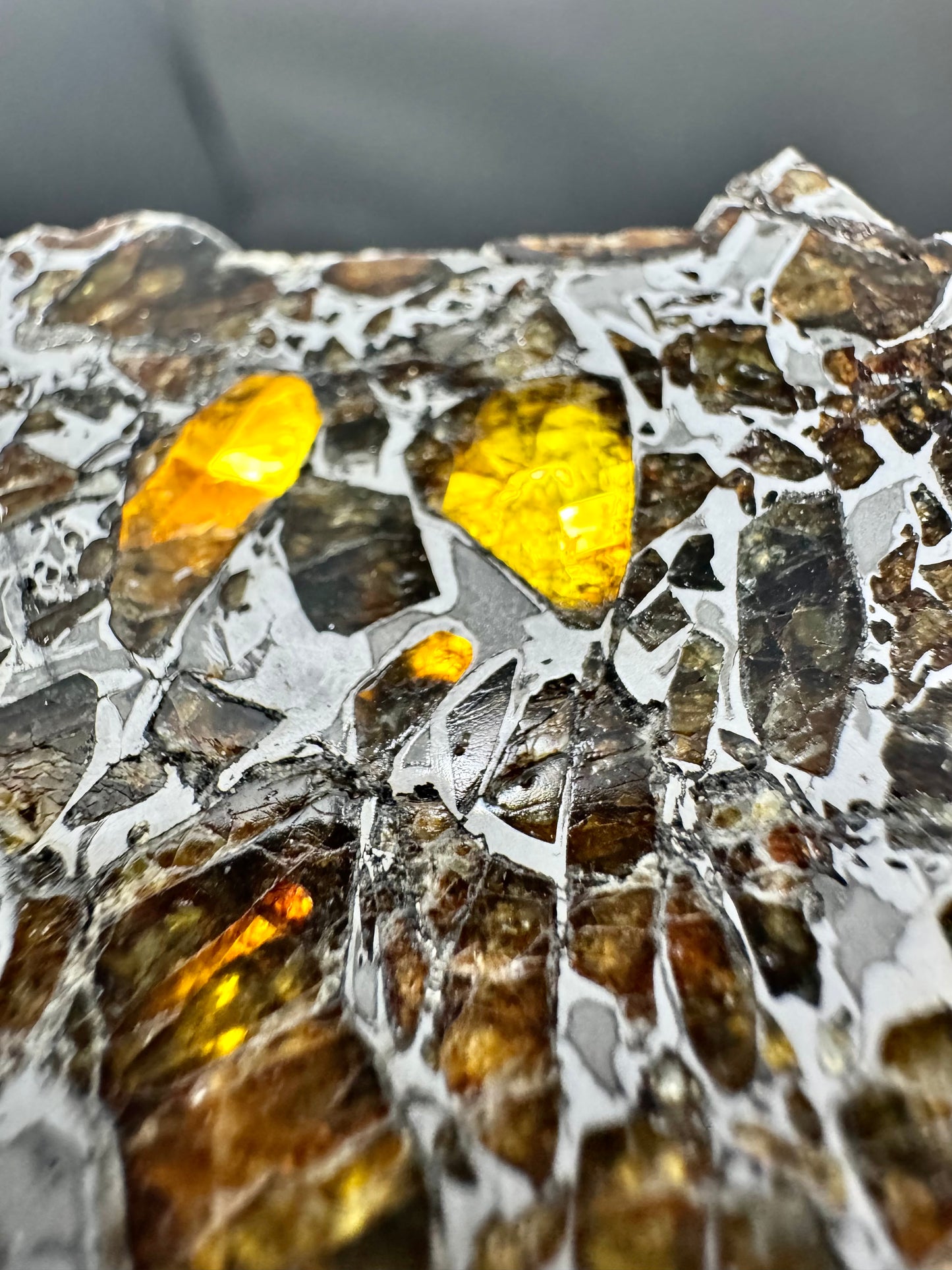 31.7g Admire Pallasite Meteorite - From The Mantle/Core Of An Asteroid - Grade B Translucency