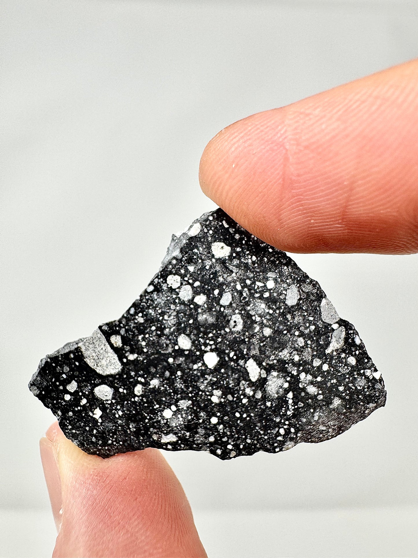 Stunning NWA 17679 Lunar Breccia - 4.5g - A Genuine Piece Of Our Moon!